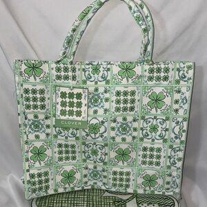 Clover Lifestyle Canvas Tote St Patrick’s Day Shamrocks